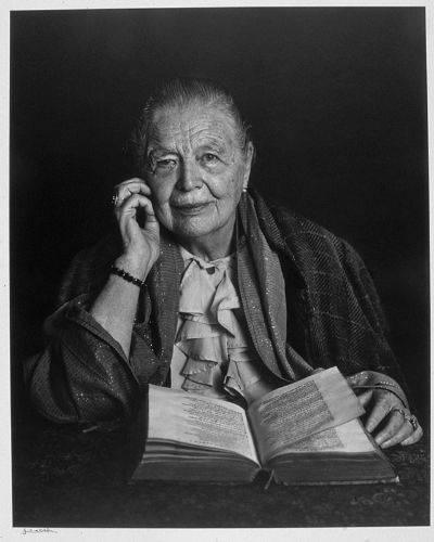 marguerite yourcenar biografia pdf